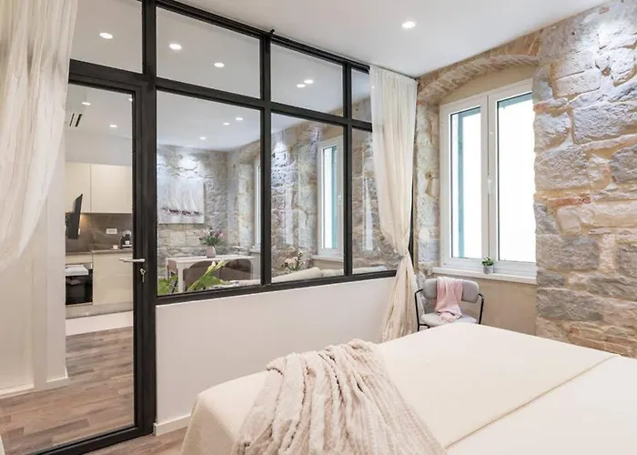 아파트 Adriatik Lux Teatro 1 스플리트