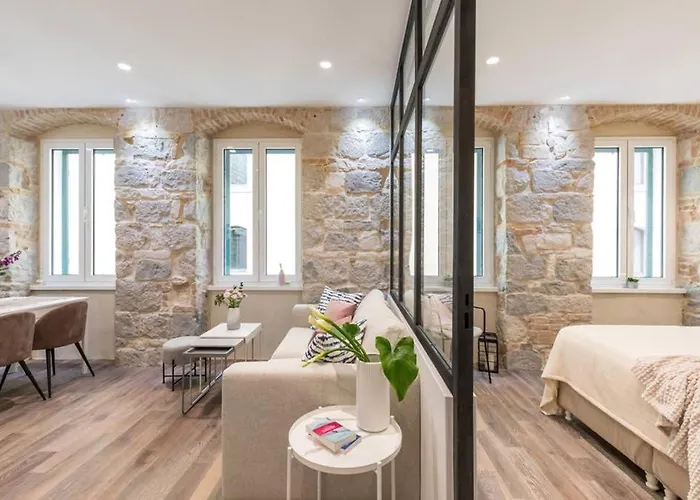 Adriatik Lux Teatro 1 스플리트